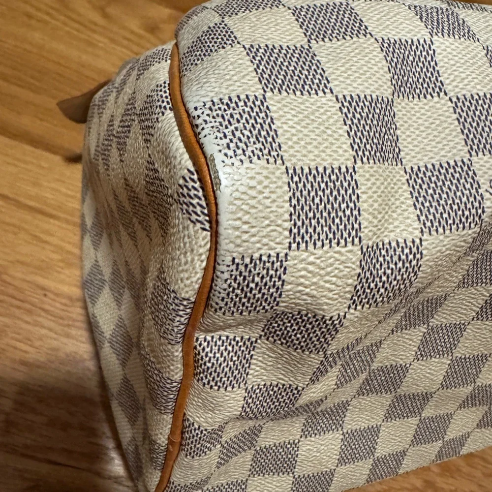 Louis Vuitton Speedy 25 - Picture 10 of 13